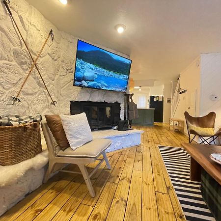 Red River Getaway- Ski In Ski Out, Newly Remodeled Экстерьер фото